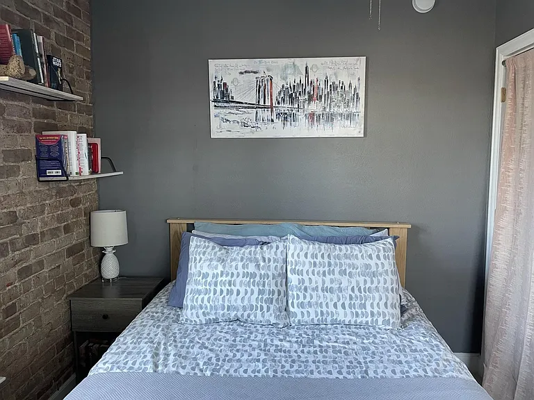 77 W Archer Pl #204 — Photo 5