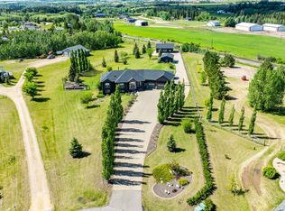 392-250 Township #27240, Red Deer County, AB T4S1X5
