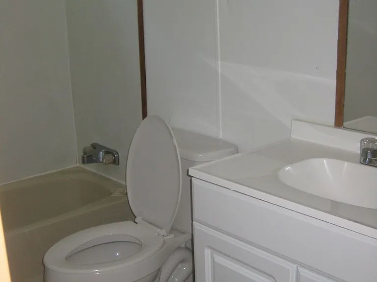 134 Morningside Dr #1 — Photo 2