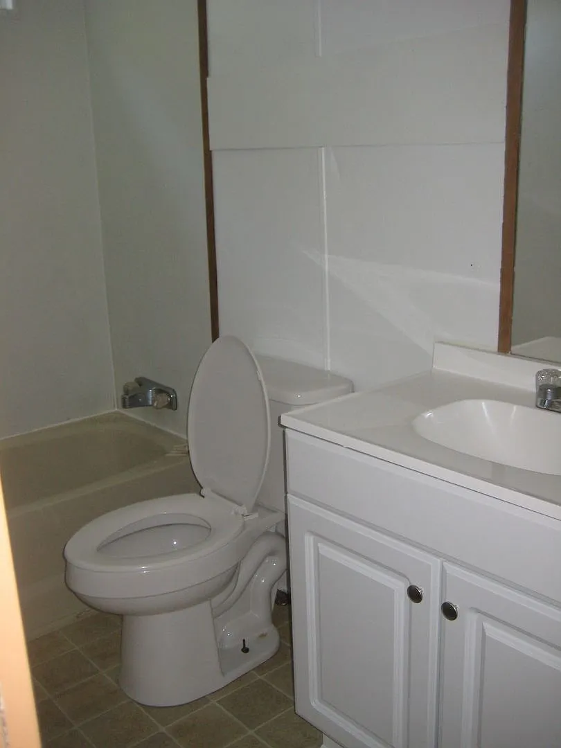 Building Photo - 134 Morningside Dr #1