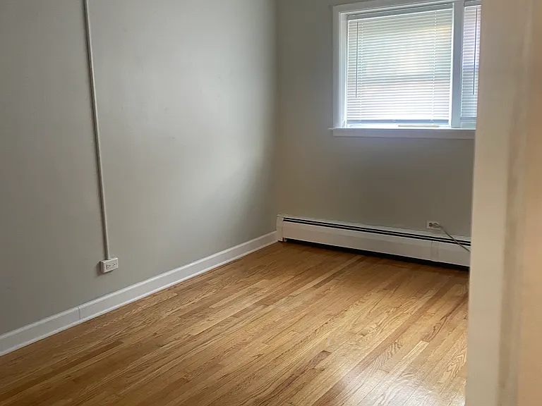 5900 N Odell Ave #5 — Photo 4
