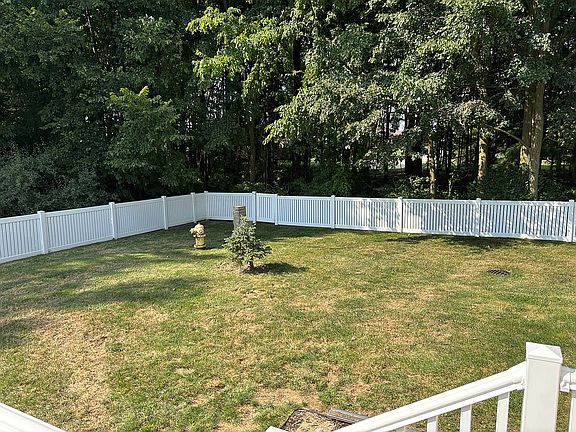 4th image of 26663 Boston Dr