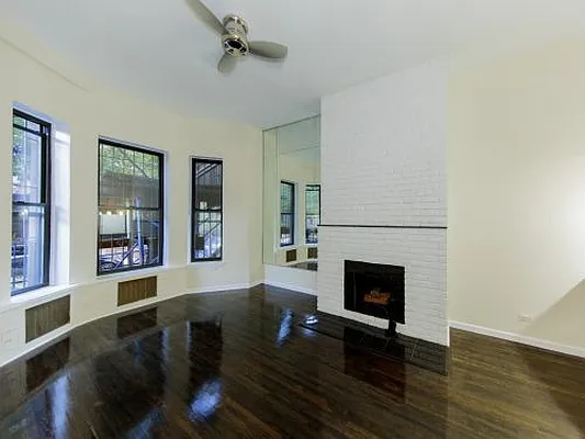 Rented by Icon Realty Management | media 5