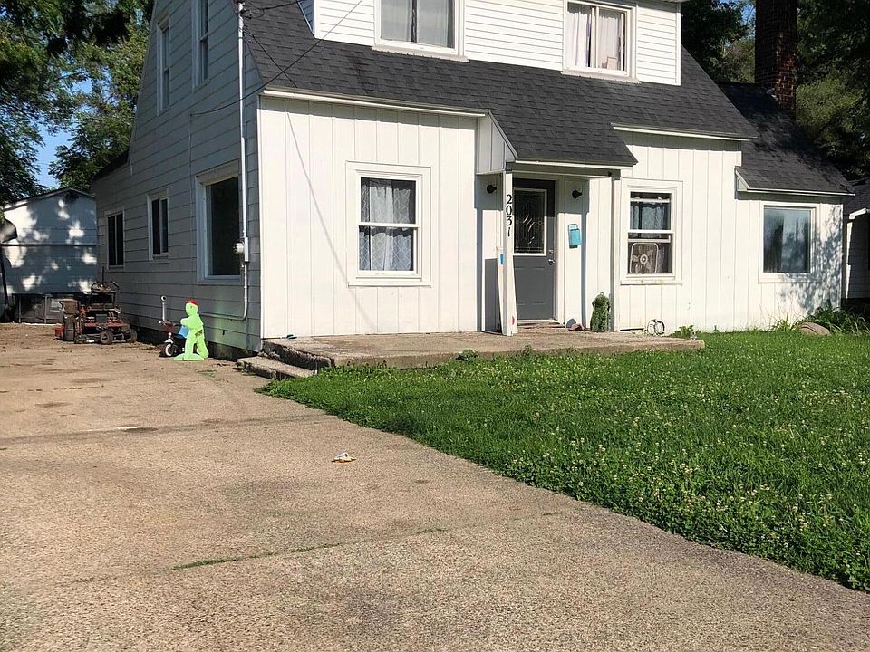 2031 Wyoming Ave SW, Wyoming, MI 49519 Zillow