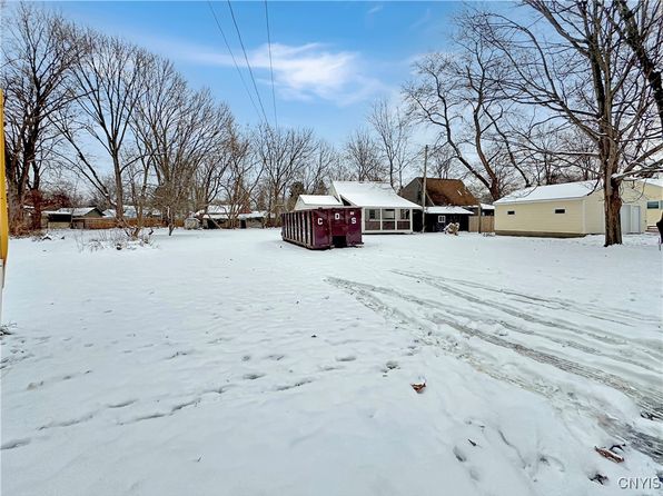 432 Lincoln Ave, Oneida, NY 13421