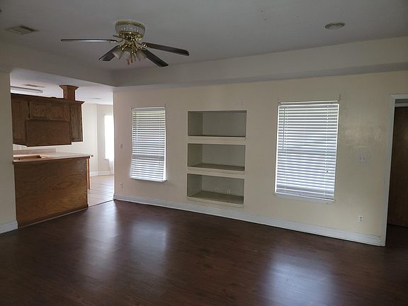 2nd image of 1640 Barbara Dr