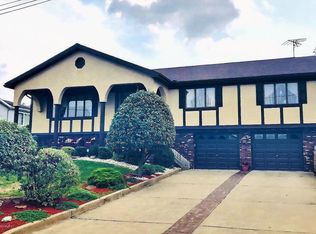 82 W Palm St, Olyphant, PA 18447