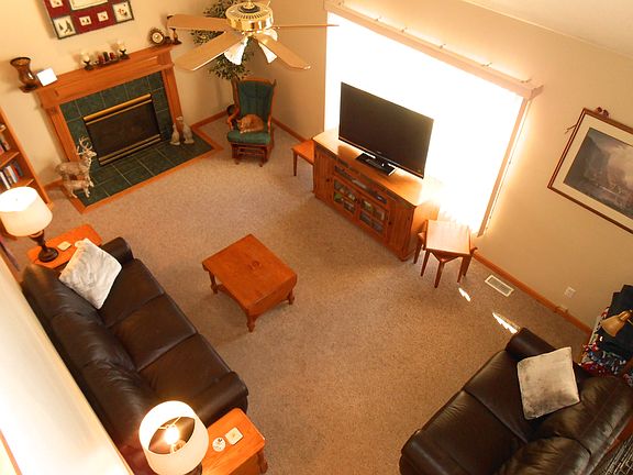 5th image of 4210 Foxwood Ln