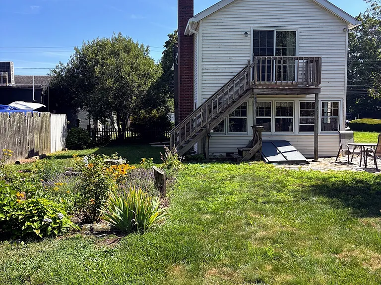 7 Main St — Photo 17