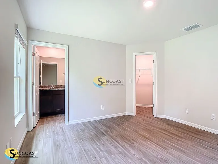 290 Longley Dr — Photo 12