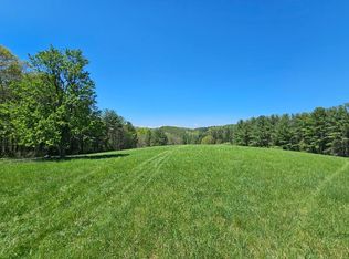 Windy Ridge Ln, Galax, VA 24333