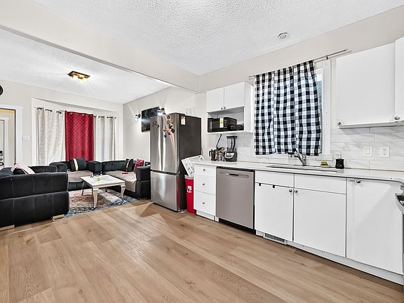 3rd image of 12156 92nd St NW