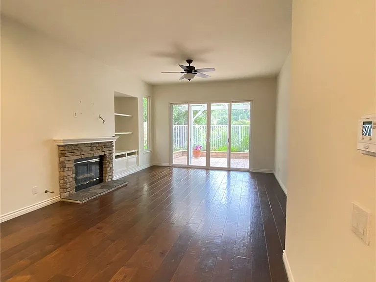 2510 Renata Ct — Photo 3
