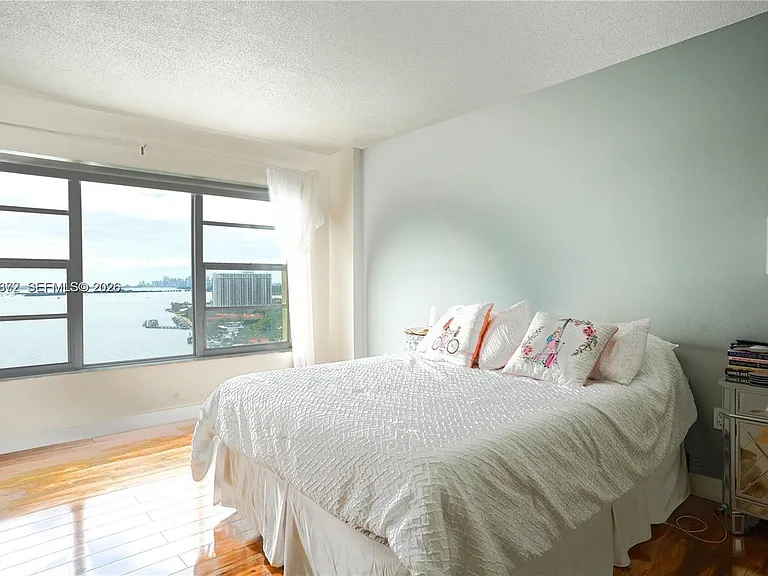 11111 Biscayne Blvd #20E — Photo 14