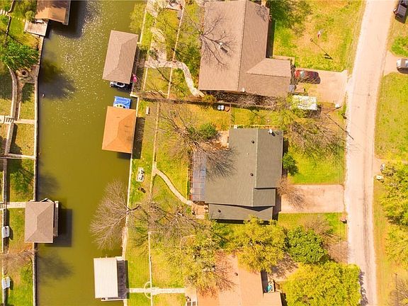 3rd image of 4010 Sioux Ct