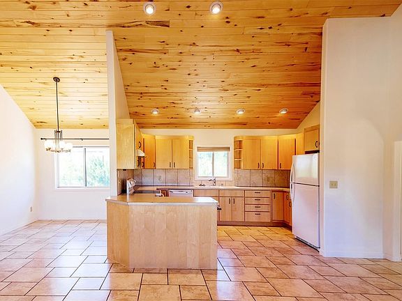3rd image of 29075 County Road 330