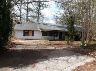 3517 Mustang Dr, Powder Springs, GA 30127