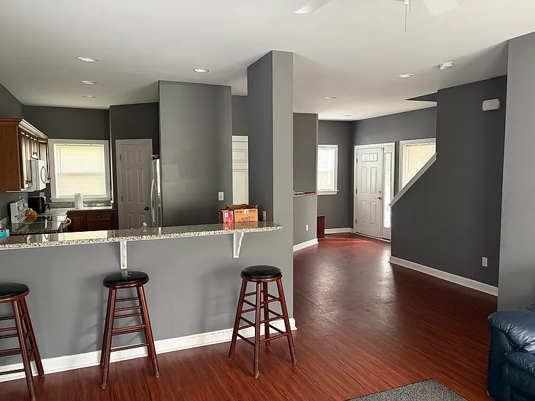 5001 Killam Ave #3 — Photo 19