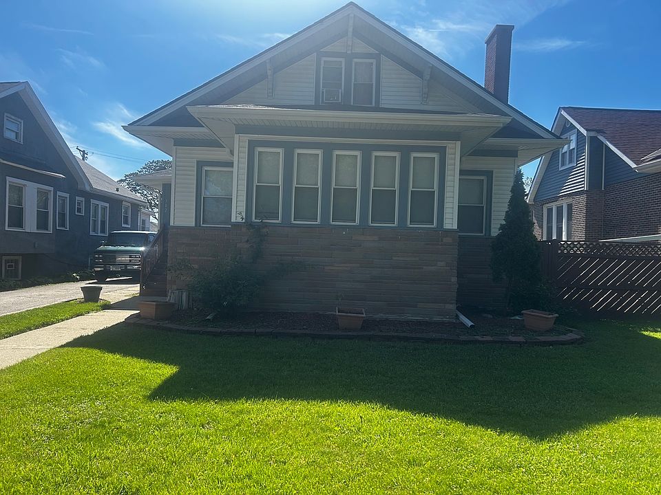 1st image of 142 S 18th Ave
