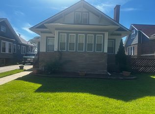142 S 18th Ave, Maywood, IL 60153