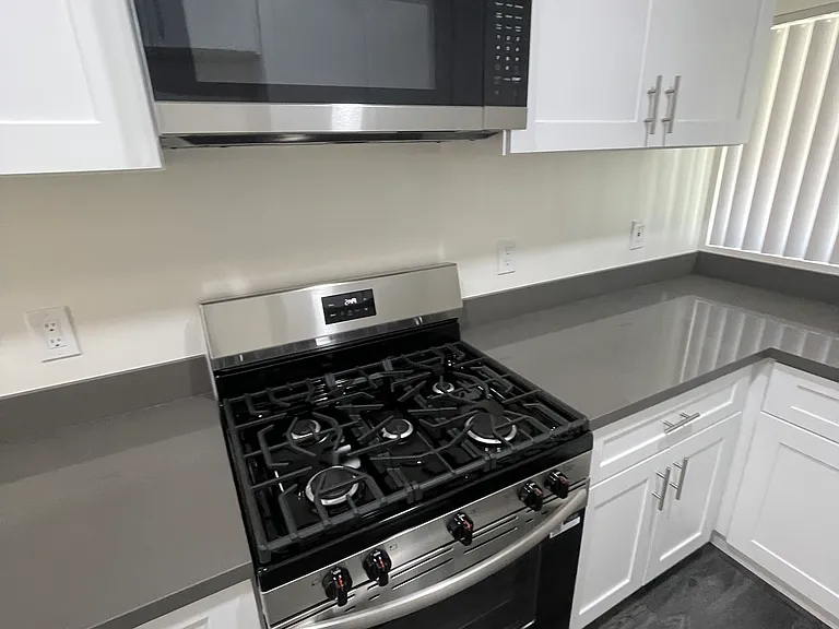 122 S Ohio St #208 — Photo 11