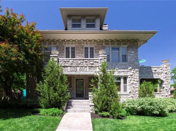 400 W 63rd St, Kansas City, MO 64113
