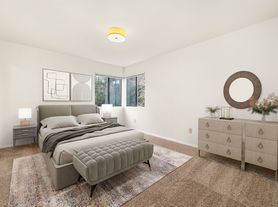 5231 40th Ave NE, Seattle, WA