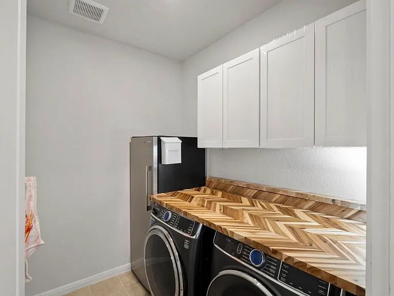 311 Bear Oak St — Photo 28