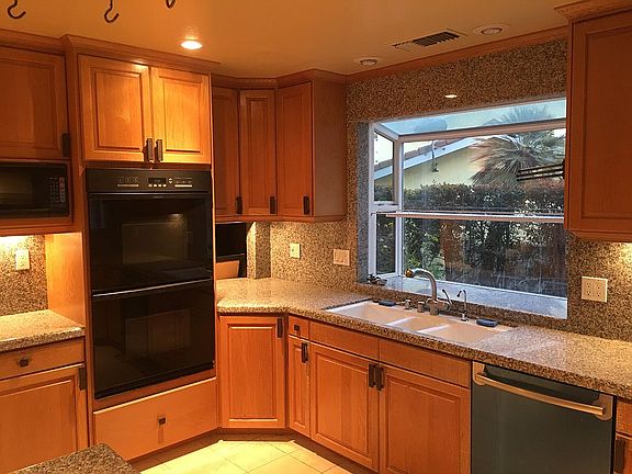 Kitchen with bay window