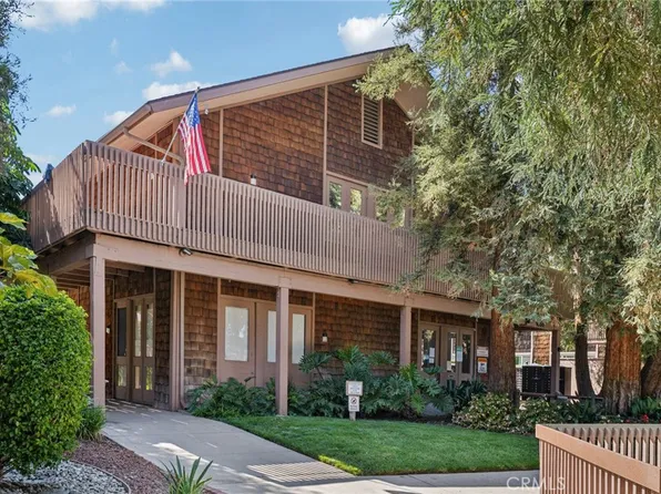 1072C Cabrillo Park Dr APT C, Santa Ana, CA 92701