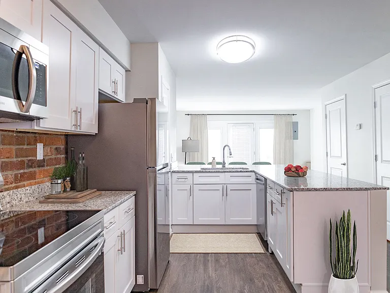 Monon Place I (Classic and Renovated), Managed by Buckingham Monon Living — Photo 27