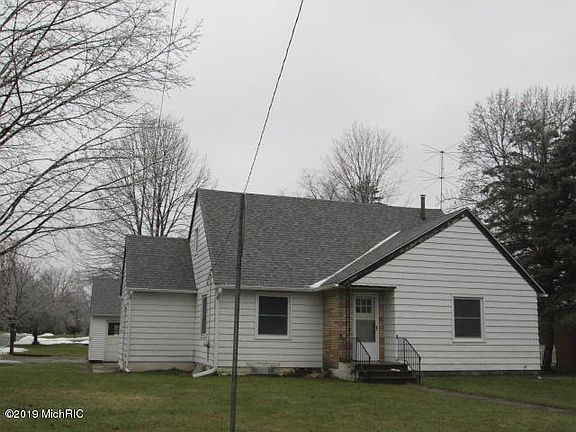 2nd image of 728 S Benton St