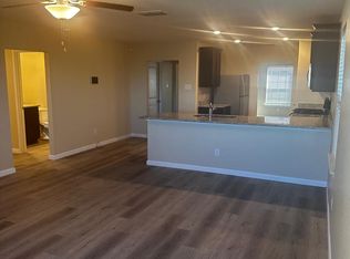 15027 Harbor Lndg, Von Ormy, TX 78073