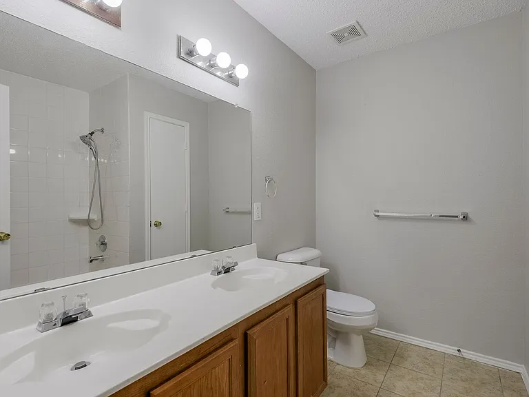 5525 Ventura St — Photo 13
