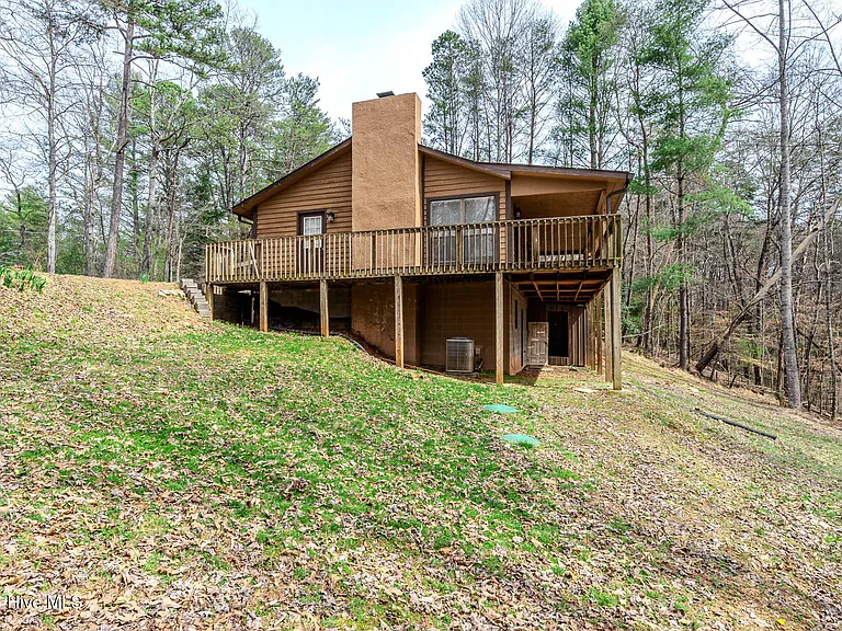 70 Beaver Ridge Trl — Photo 31