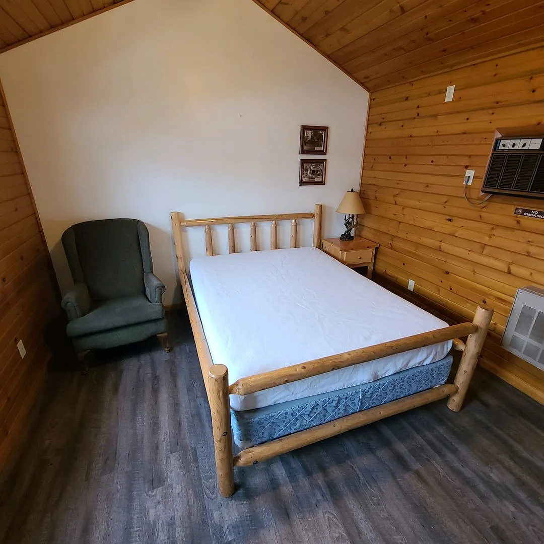 H & H Apartments — Photo 4