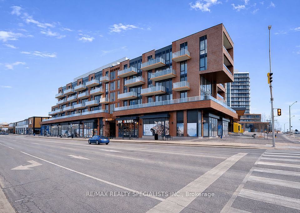 1st image of 215 Lakeshore Rd W #207