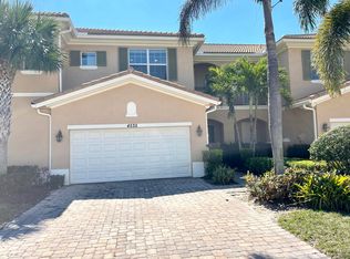4535 Cadiz Cir, Palm Beach Gardens, FL 33418