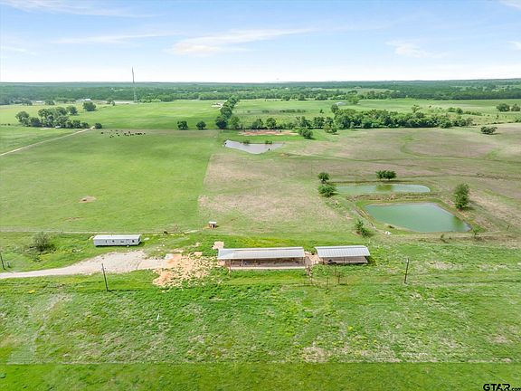 3rd image of 609 Vz County Road 1117