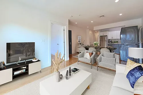 2418 Snyder Ave #2 Photo 1
