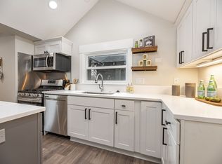 345 NW Hill St, Bend, OR 97703