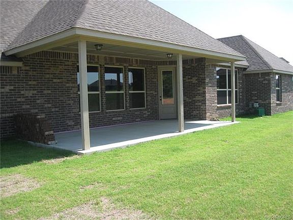 3rd image of 14922 E Fieldstone Dr N