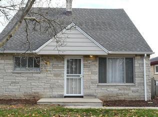 8600 W Potomac Ave, Milwaukee, WI 53225