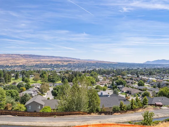 1857 Broadway Place, Wenatchee, WA 98801