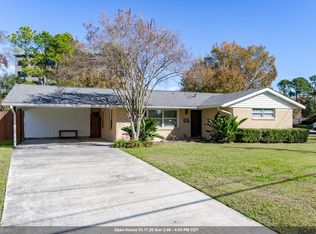 8567 N Essen Heights Ct, Baton Rouge, LA 70809