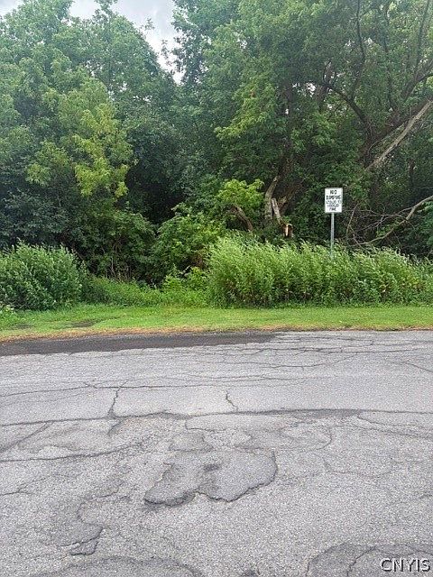 2nd image of 200 Longview Ave