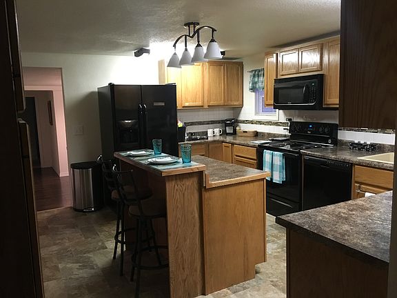 Great kitchen with storage