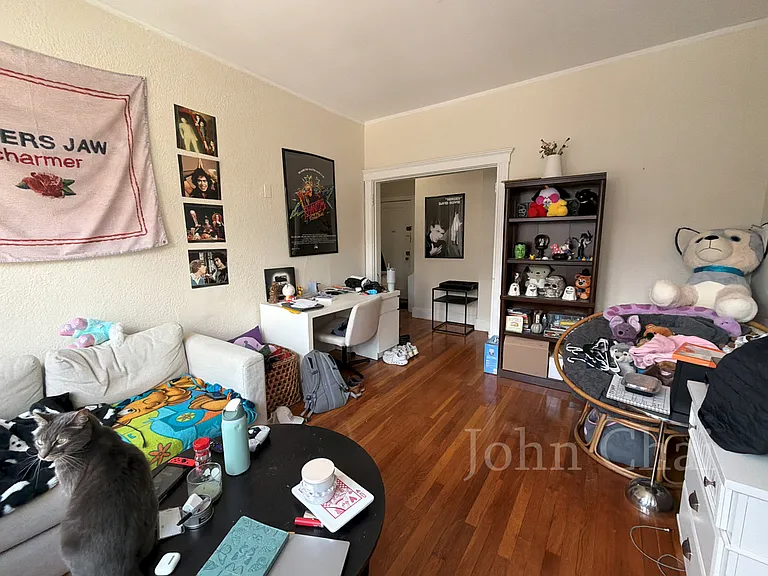 1800 Commonwealth Ave #16 — Photo 10