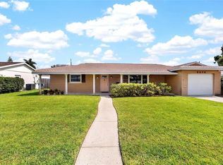 6074 28th Ave N, Saint Petersburg, FL 33710