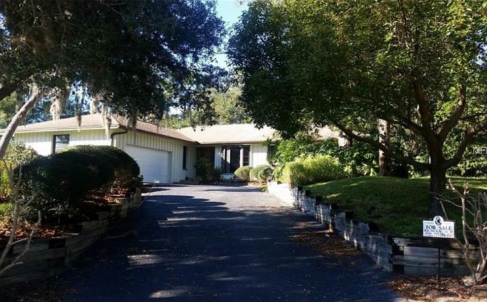 1st image of 50 Pinetree Ct